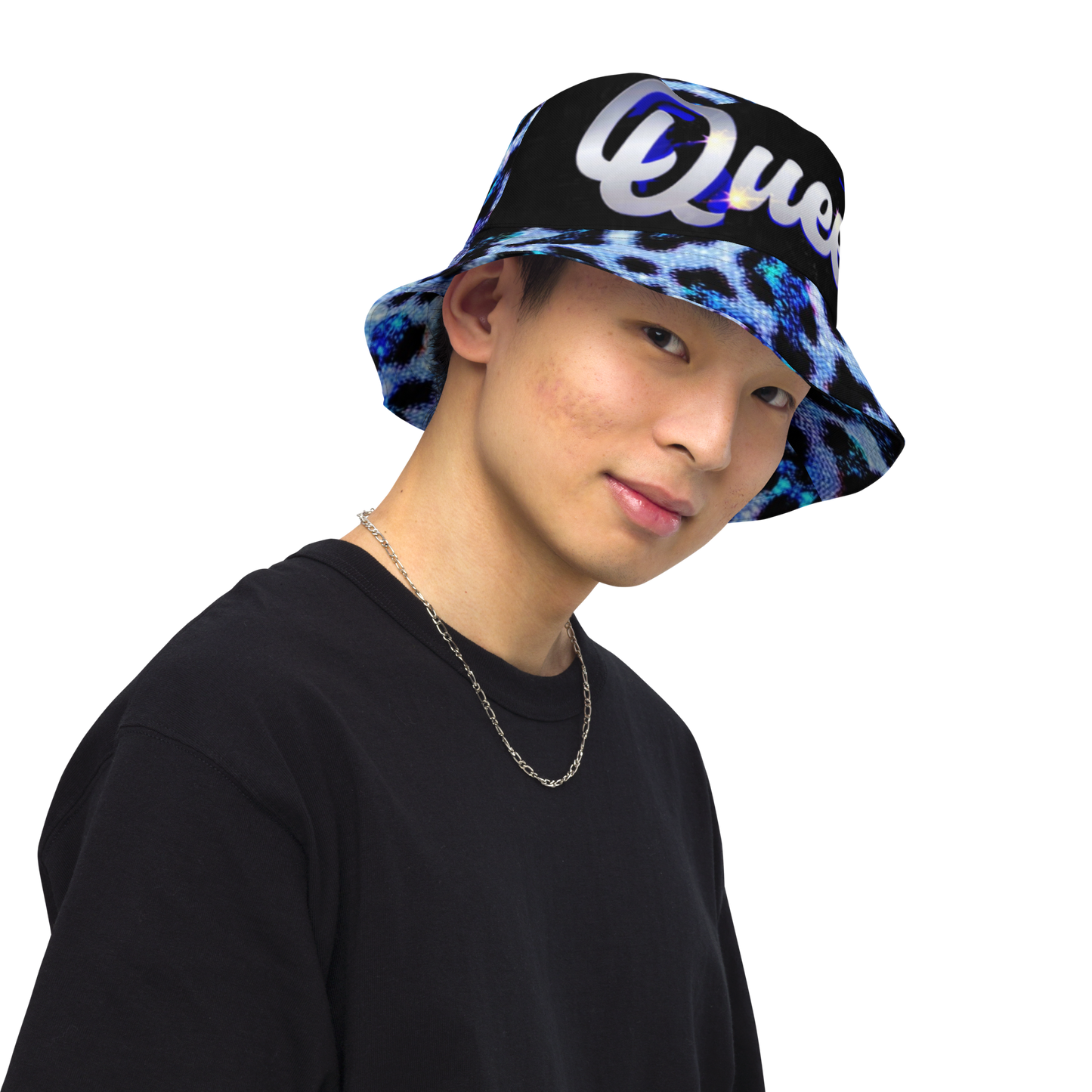 Reversible bucket hat