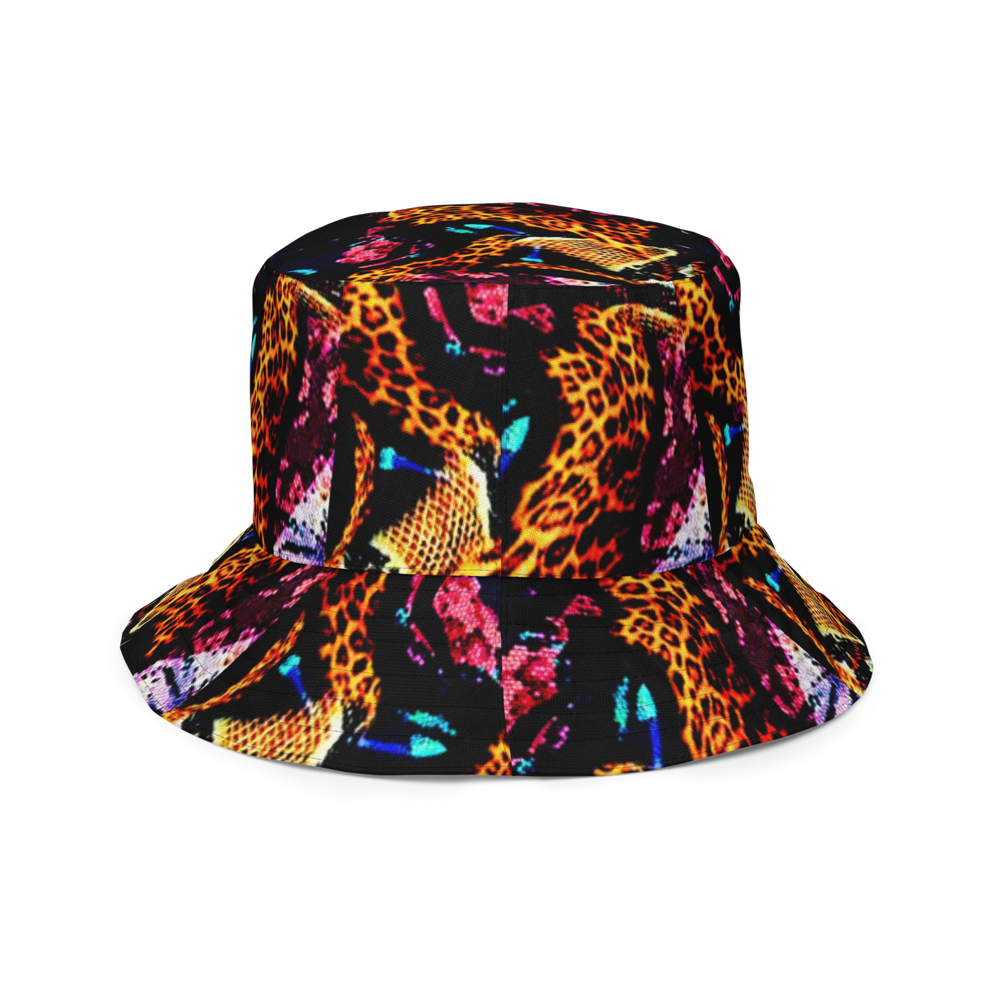 Reversible bucket hat