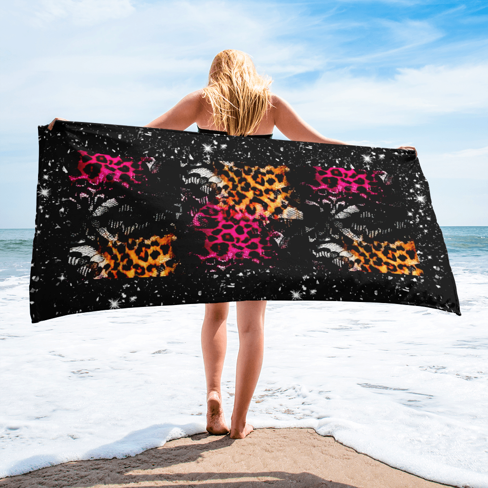 Queens Fashion Towel