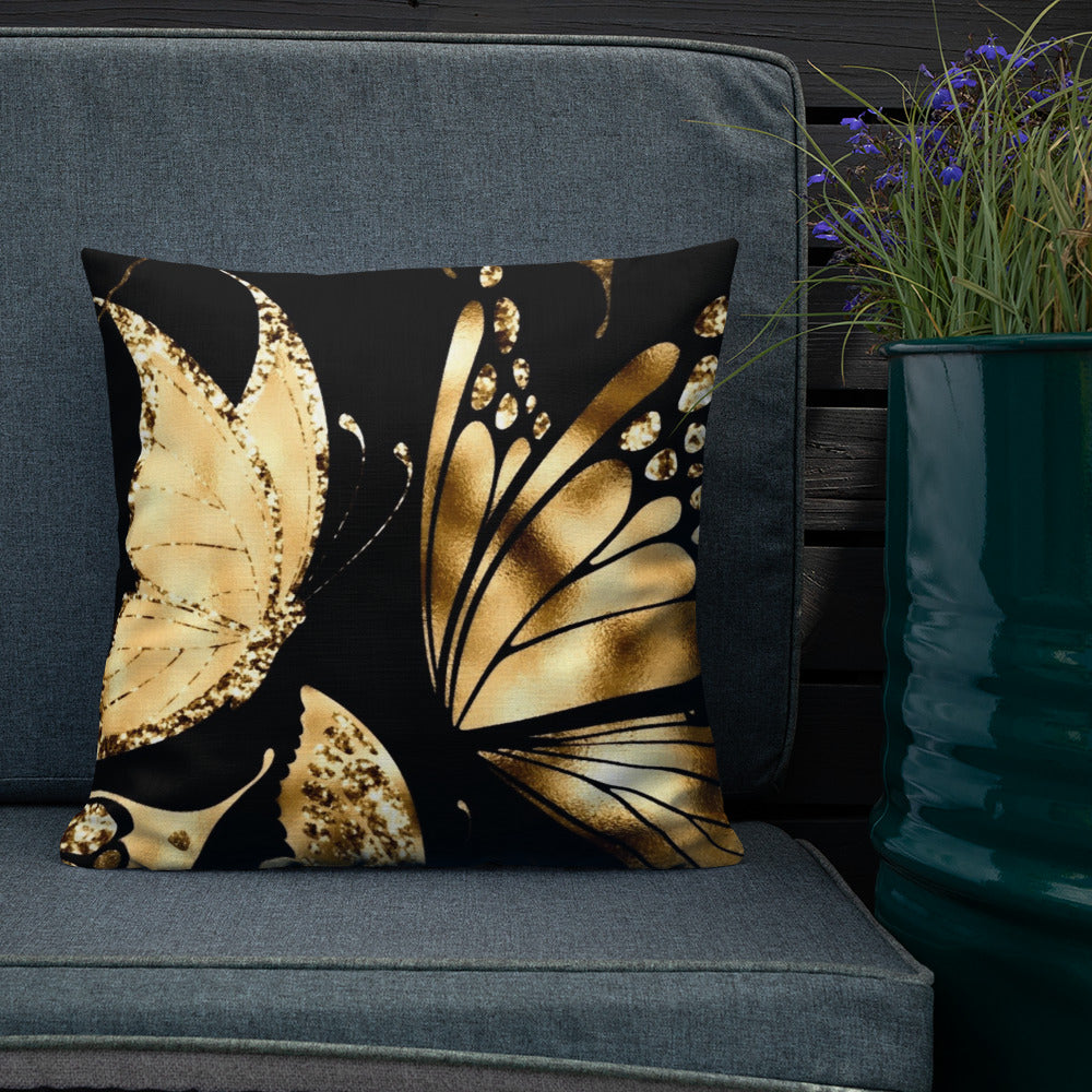 Queens Shine's Pillow 23