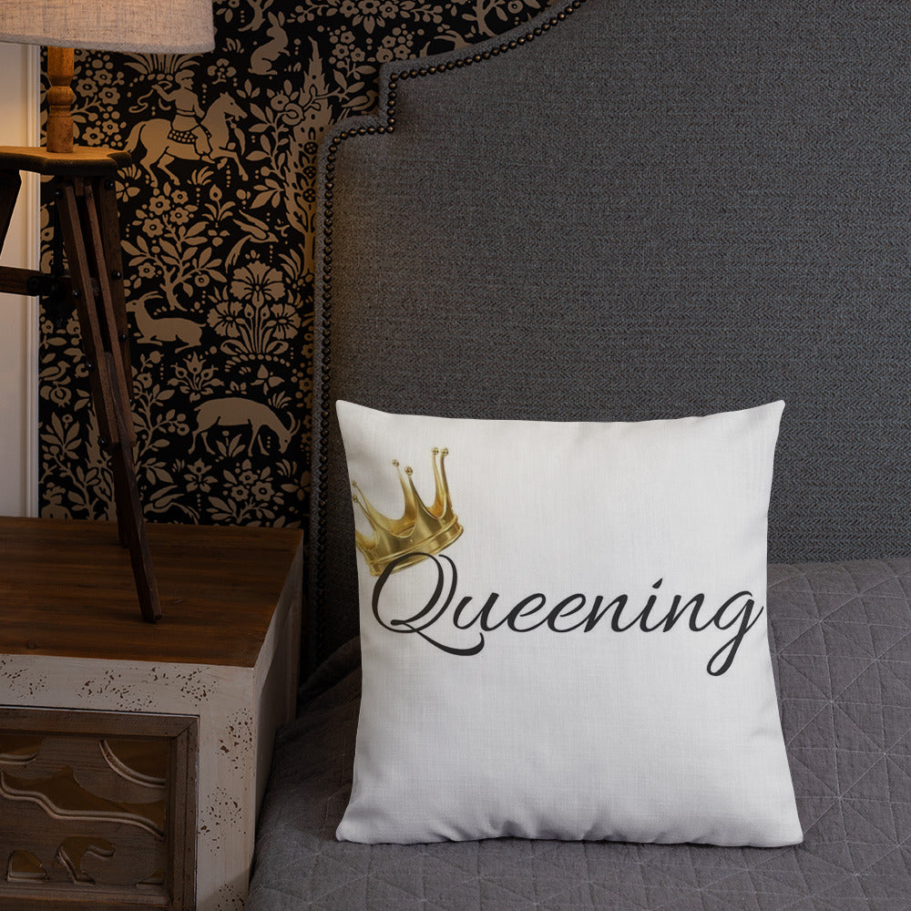 Queens Shine's Pillow 3