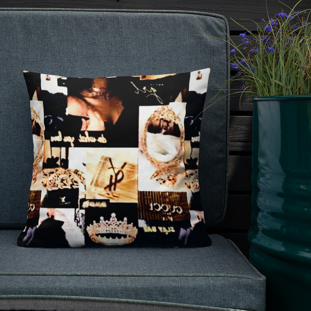 Queens Shine's Pillow 22