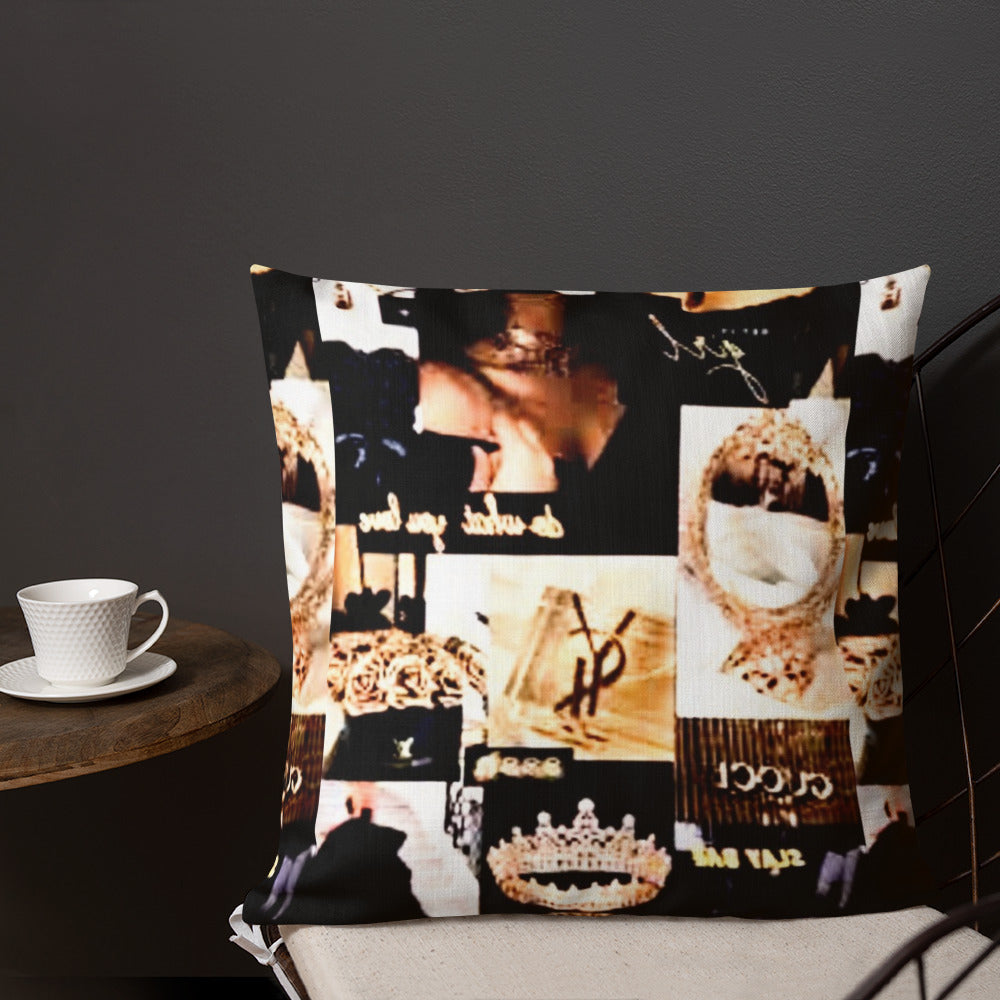 Queens Shine's Pillow 22