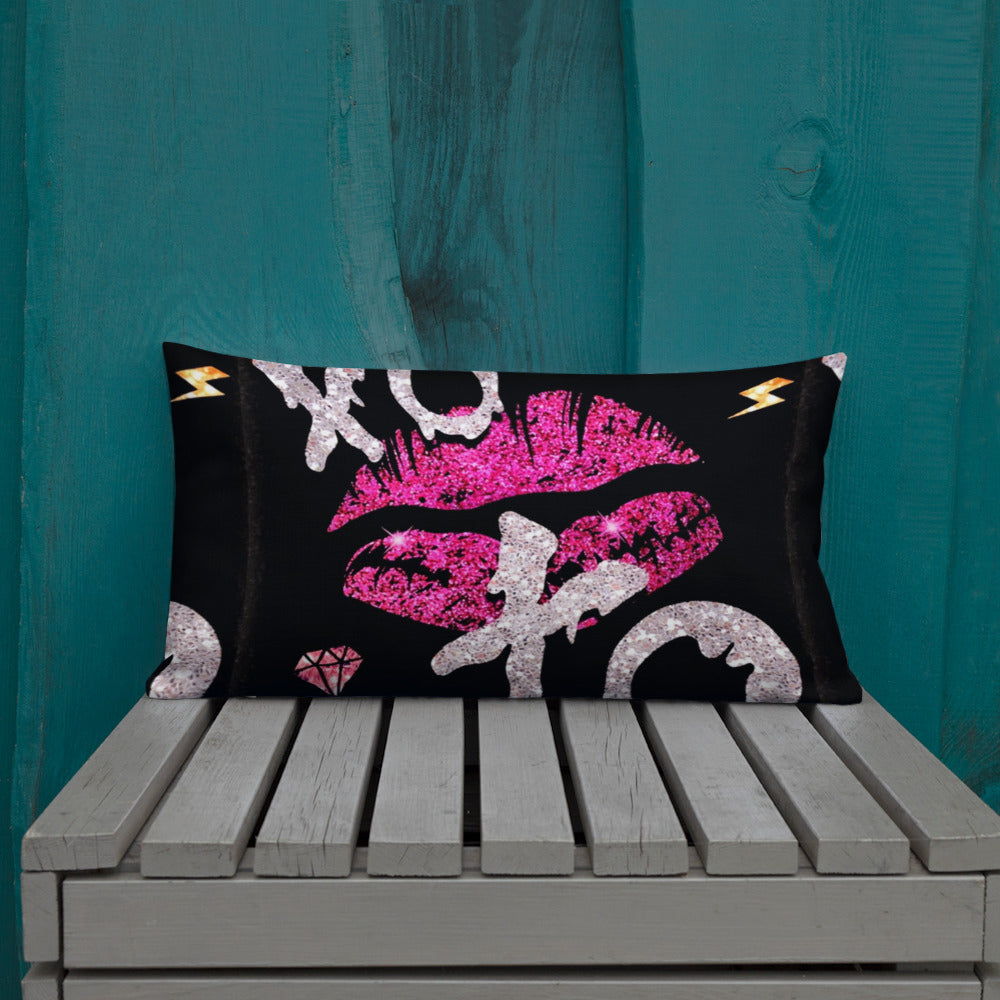 Queens Shine's Pillow 20