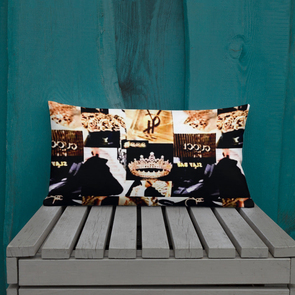 Queens Shine's Pillow 22