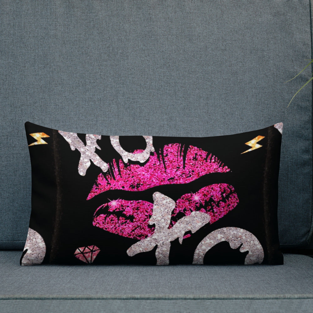 Queens Shine's Pillow 20