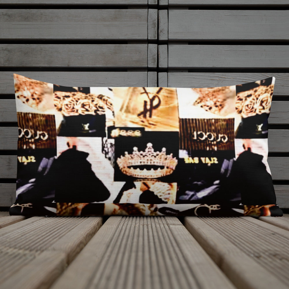 Queens Shine's Pillow 22