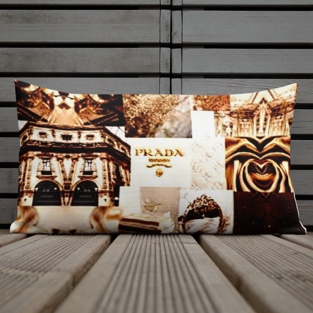 Queens Shine's Pillow 23