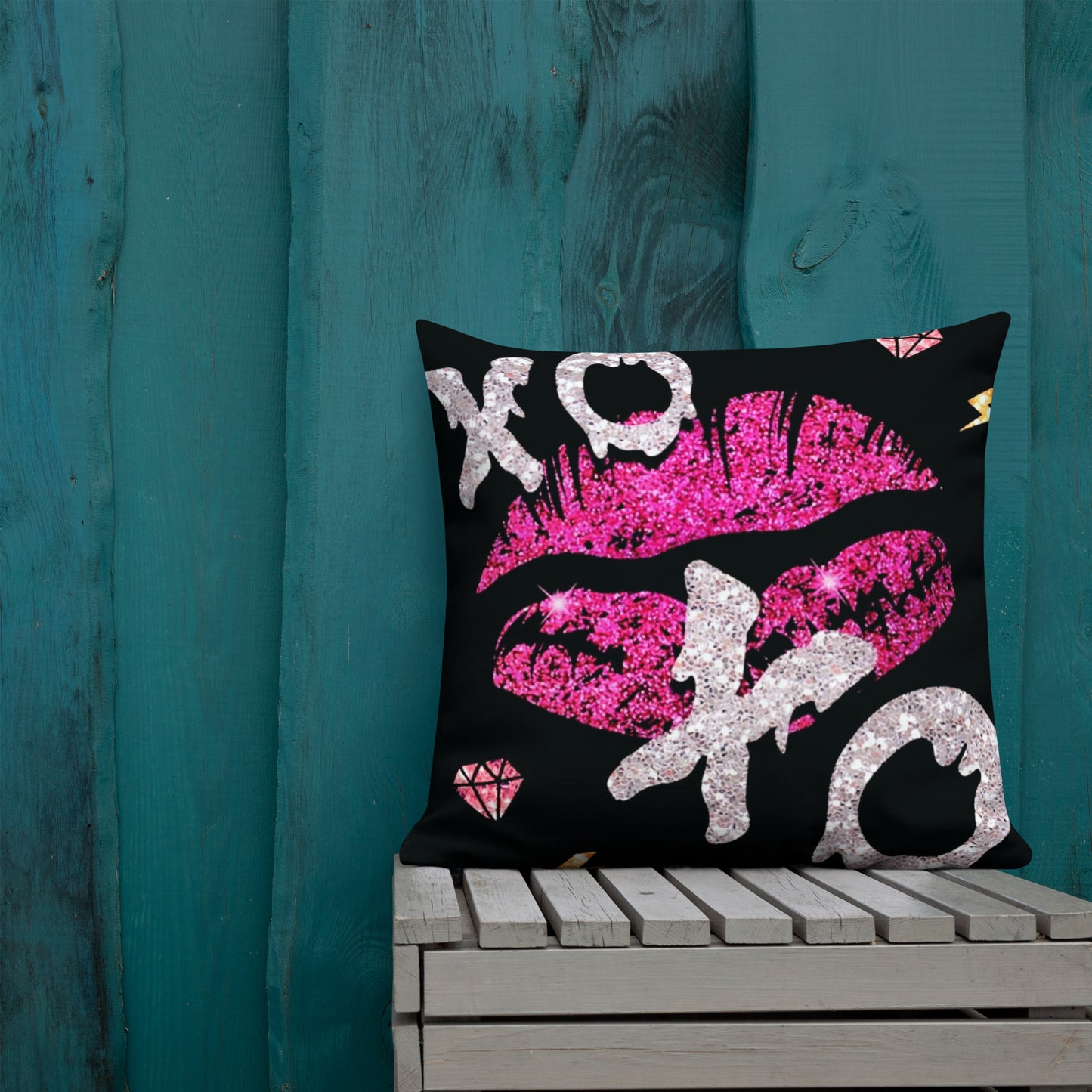 Queens Shine's Pillow 20