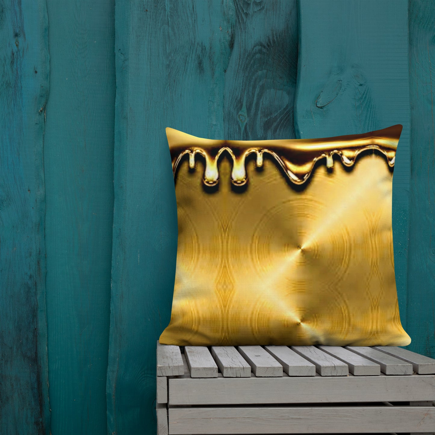 Queens Shine's Pillow 21