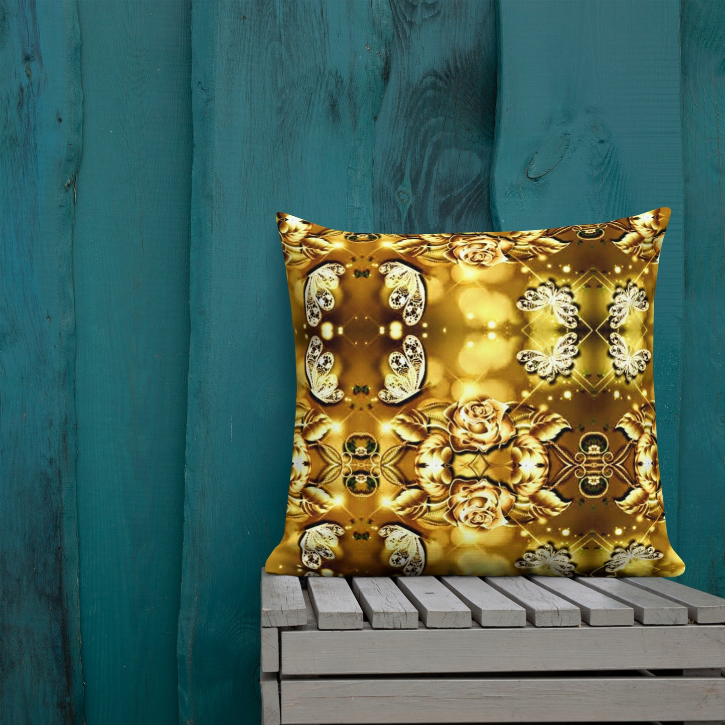 Queens Shine's Pillow 22