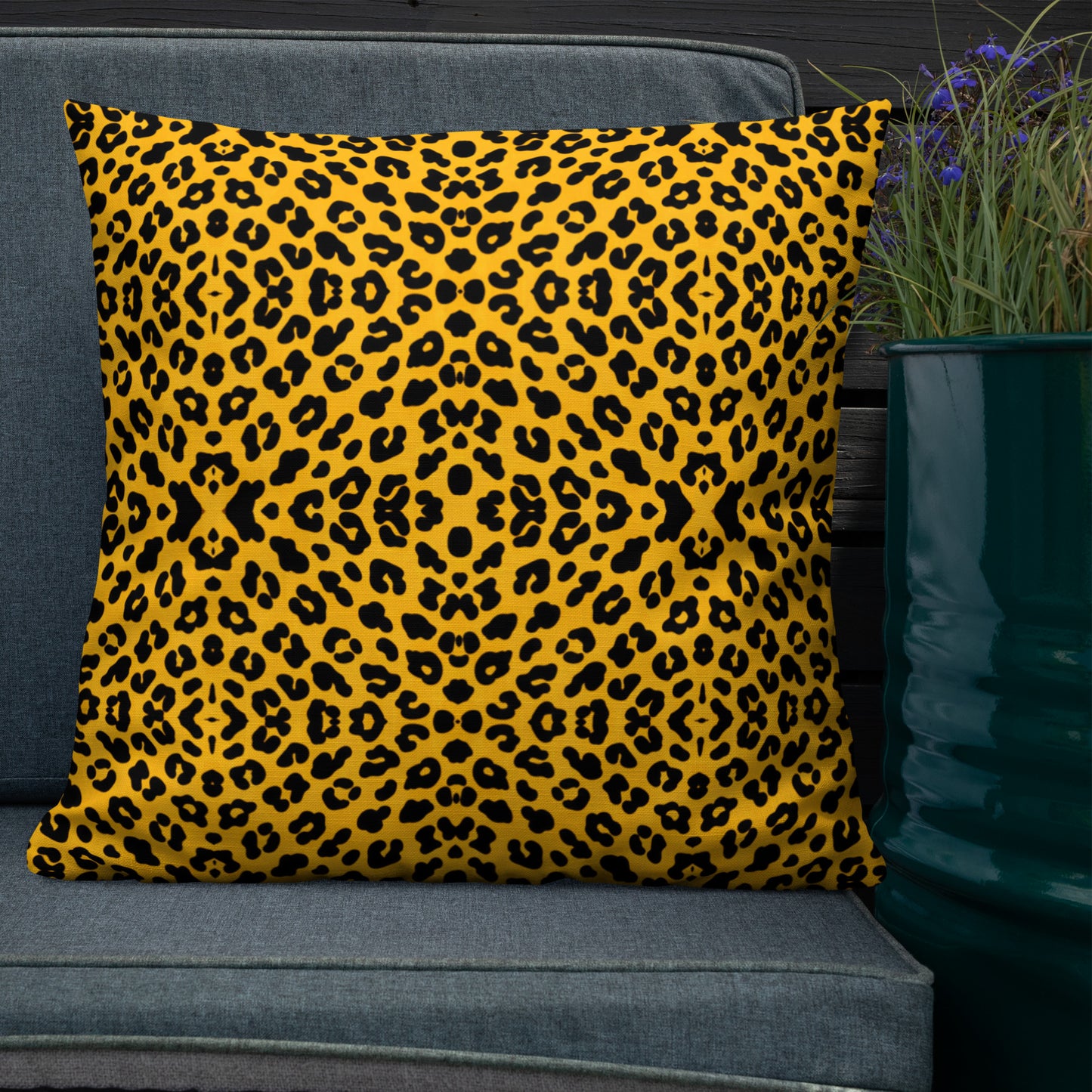 Queens Shine's Pillow 1