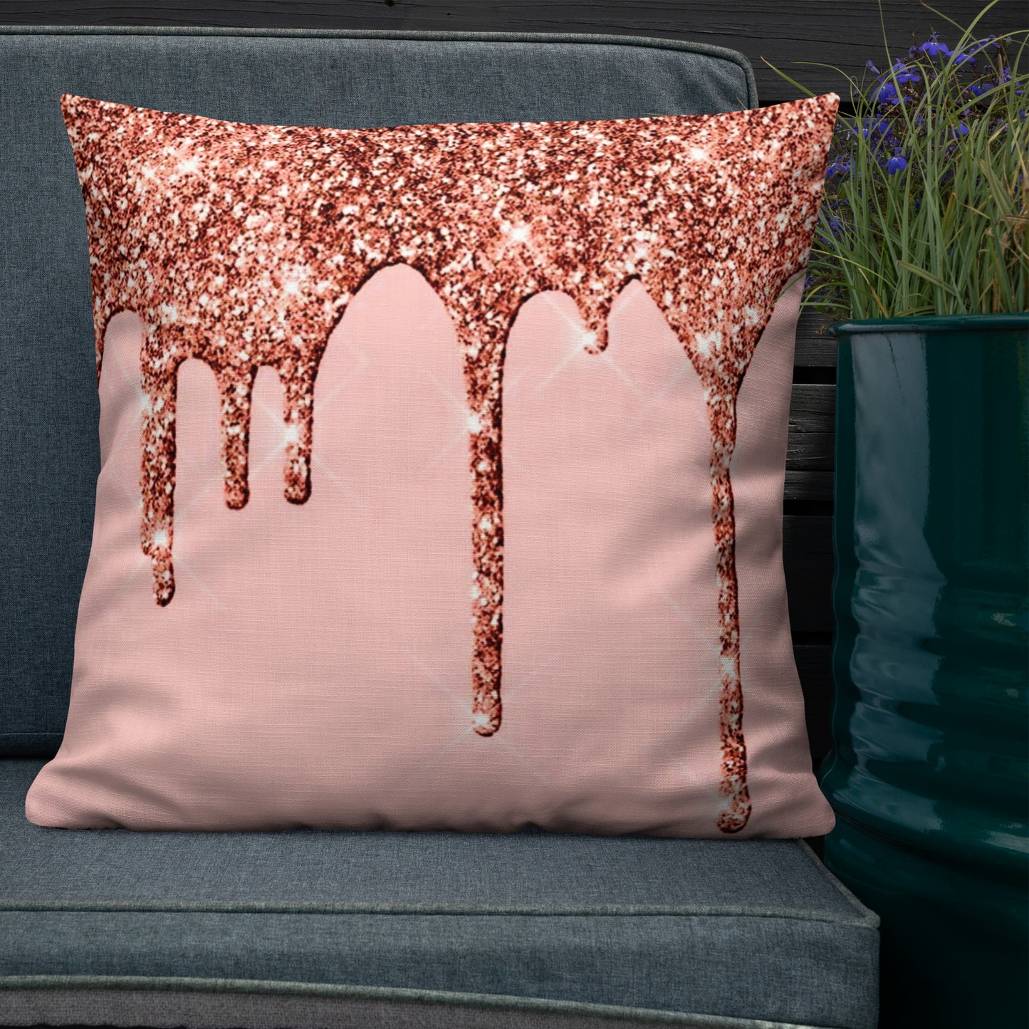 Queens Shine's Pillow 19