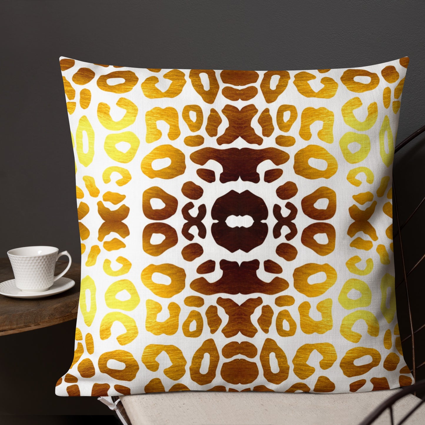 Queens Shine's Pillow 18