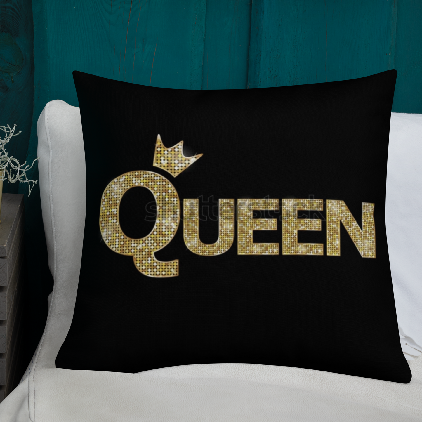 Queens Shine's Pillow 16