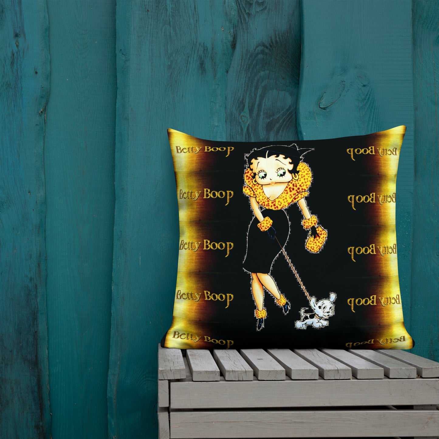 Queens Shine's Pillow 1