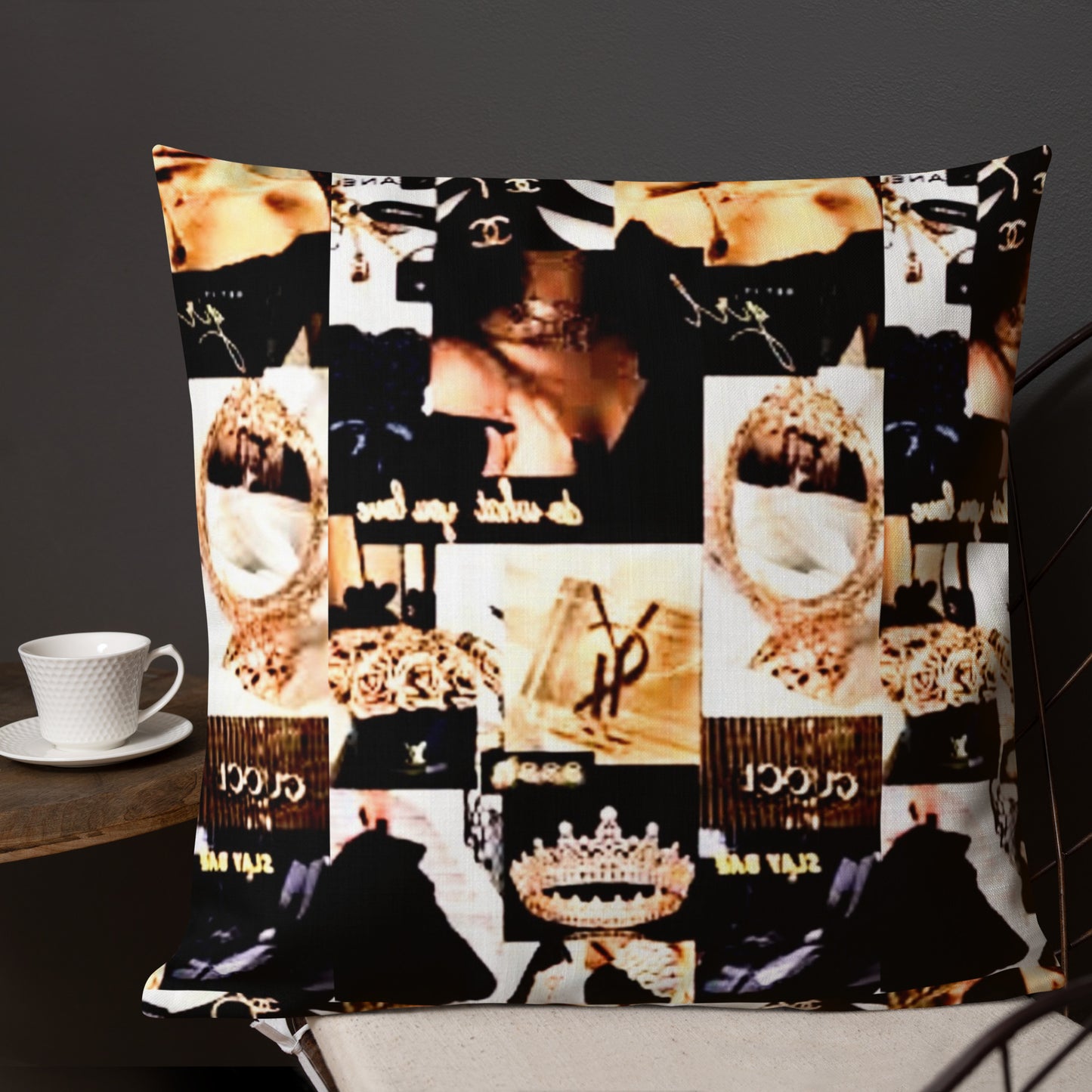 Queens Shine's Pillow 22