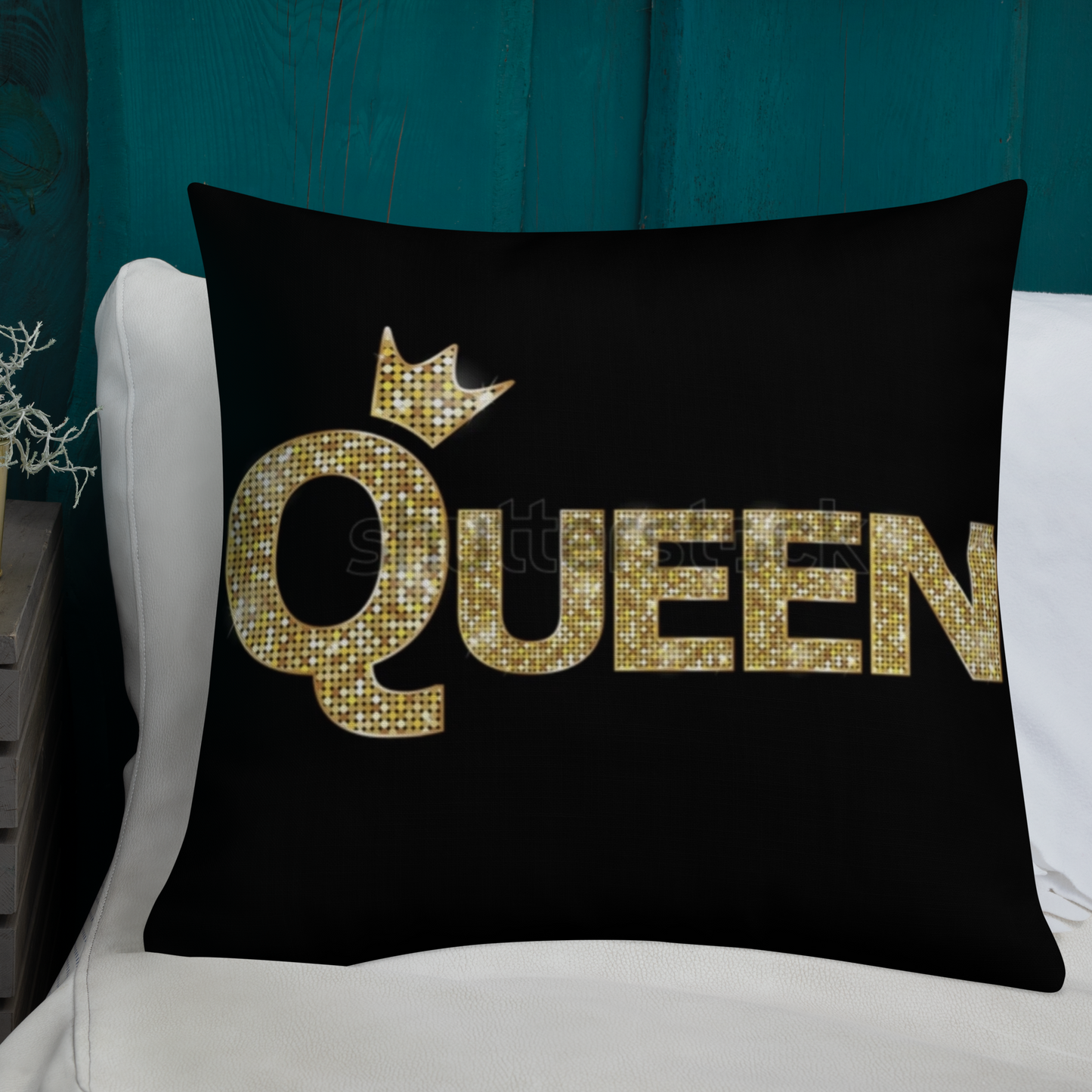 Queens Shine's Pillow 16