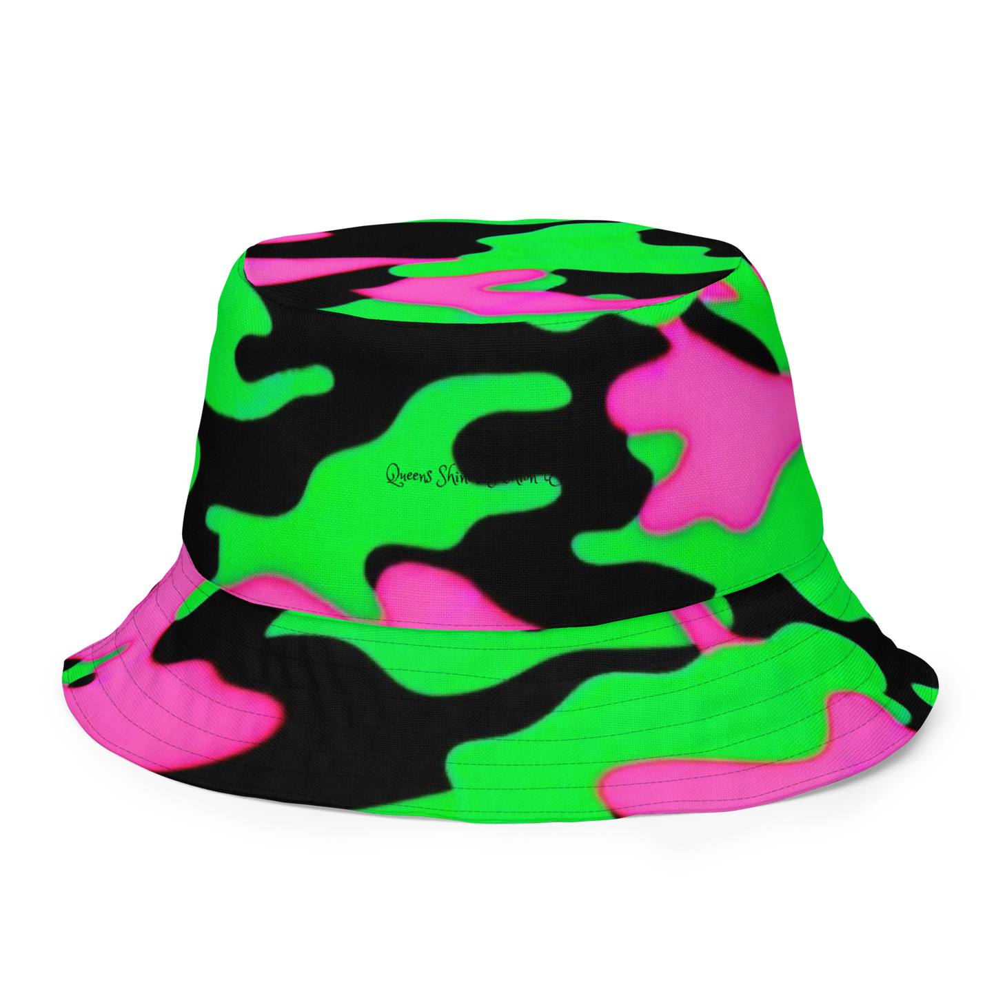 Reversible bucket hat