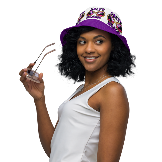 Reversible bucket hat
