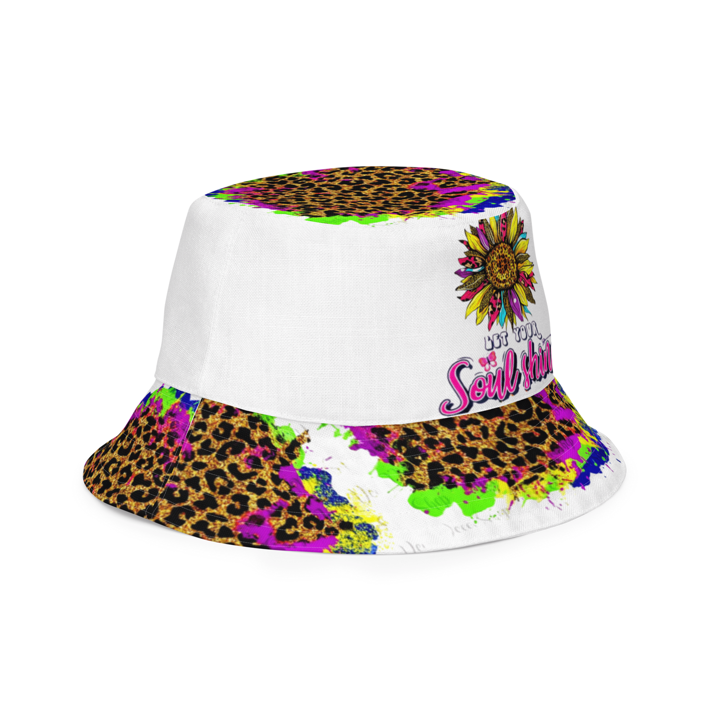 Reversible bucket hat