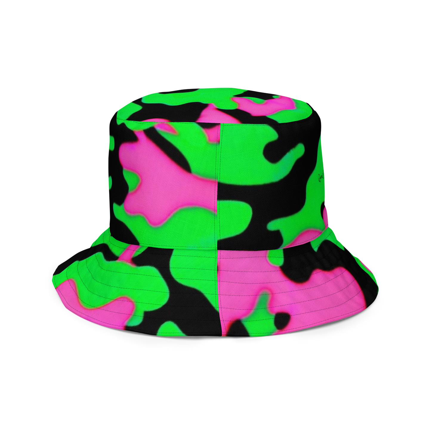 Reversible bucket hat
